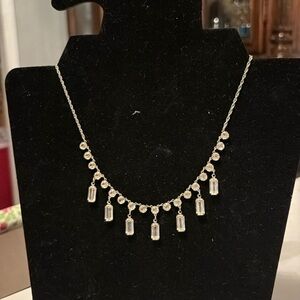 Rhinestone vintage necklace, like new, no wear, 15 inches.
